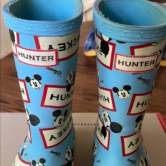 Hunter Mickey Mouse Rain Boots - Picture 4 of 9